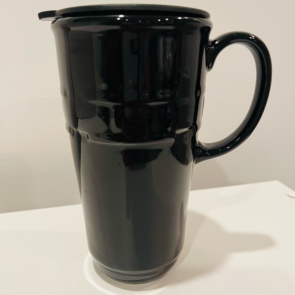 Longaberger black travel mug with lid - Picture 3 of 8
